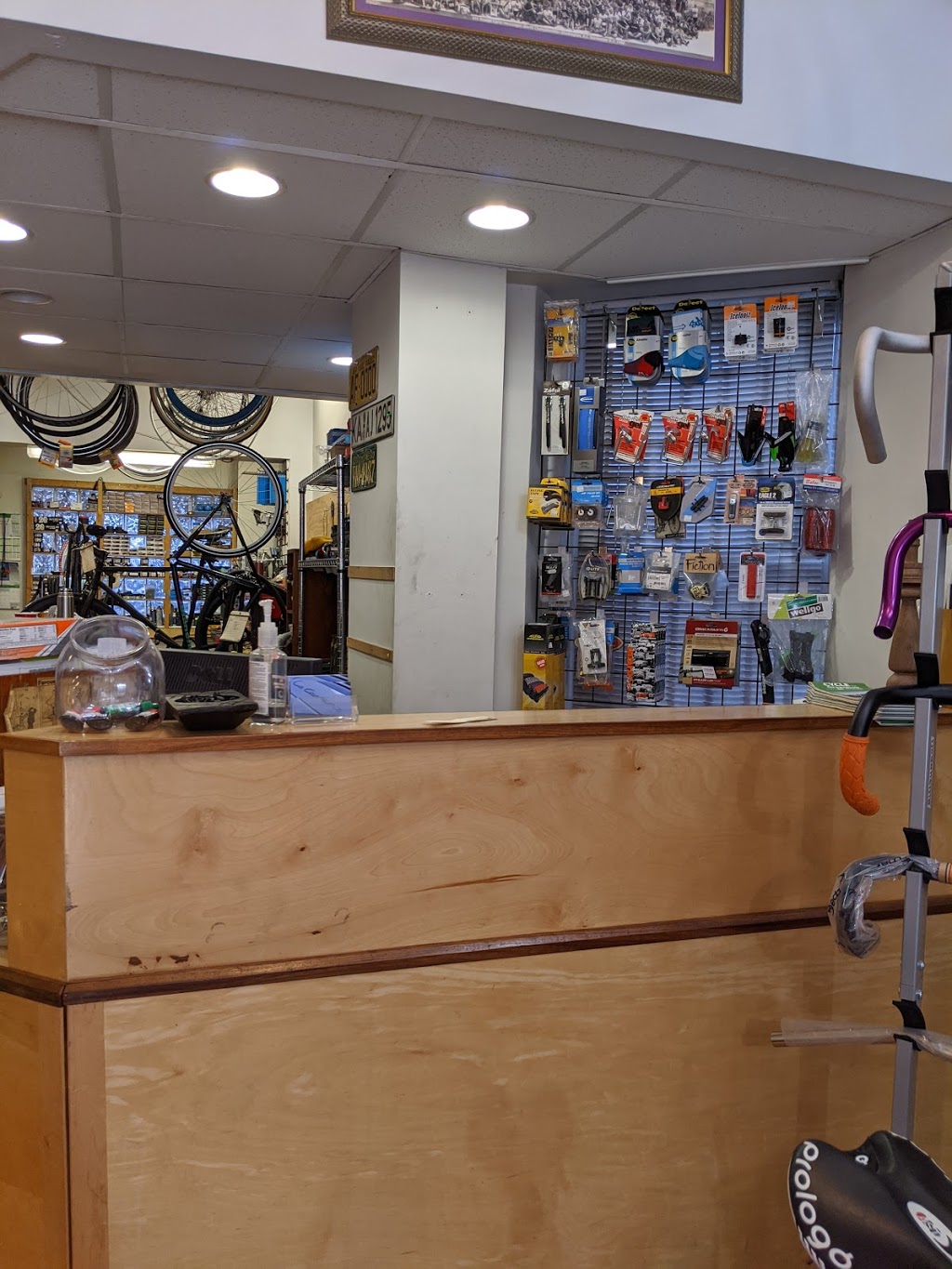 La Carrera Cycles | 1073 College St, Toronto, ON M6H 1B2, Canada | Phone: (416) 538-1203