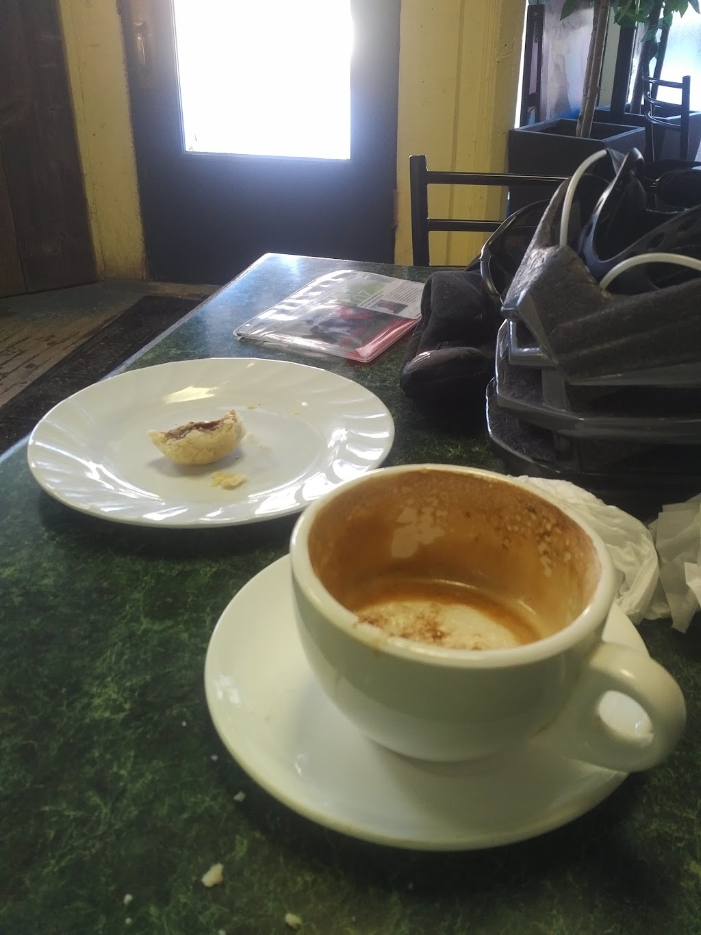 Dorios Kettleby Bakery | 449 Kettleby Rd, Kettleby, ON L7B 0C9, Canada | Phone: (905) 727-3045