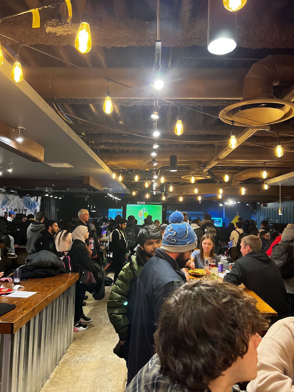 Ollies Pub & Patio | University Centre, 1125 Colonel By Dr 1st floor, Ottawa, ON K1S 5B6, Canada | Phone: (613) 520-2892