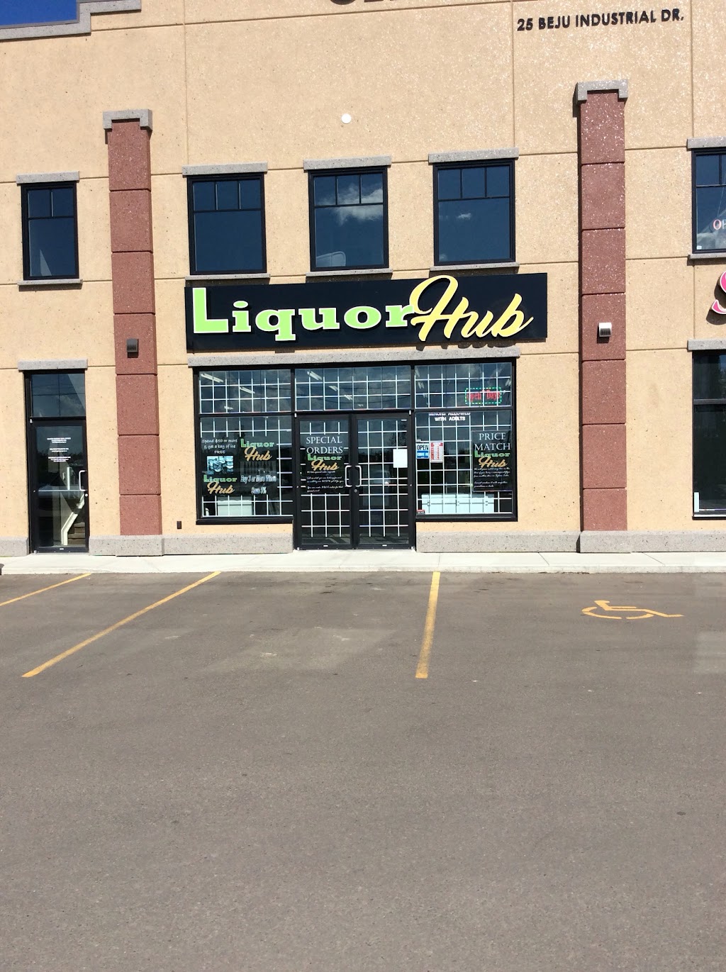 Liquor hub | 25 Beju Ind. Dr #102, Sylvan Lake, AB T4S 0K9, Canada | Phone: (403) 755-7749