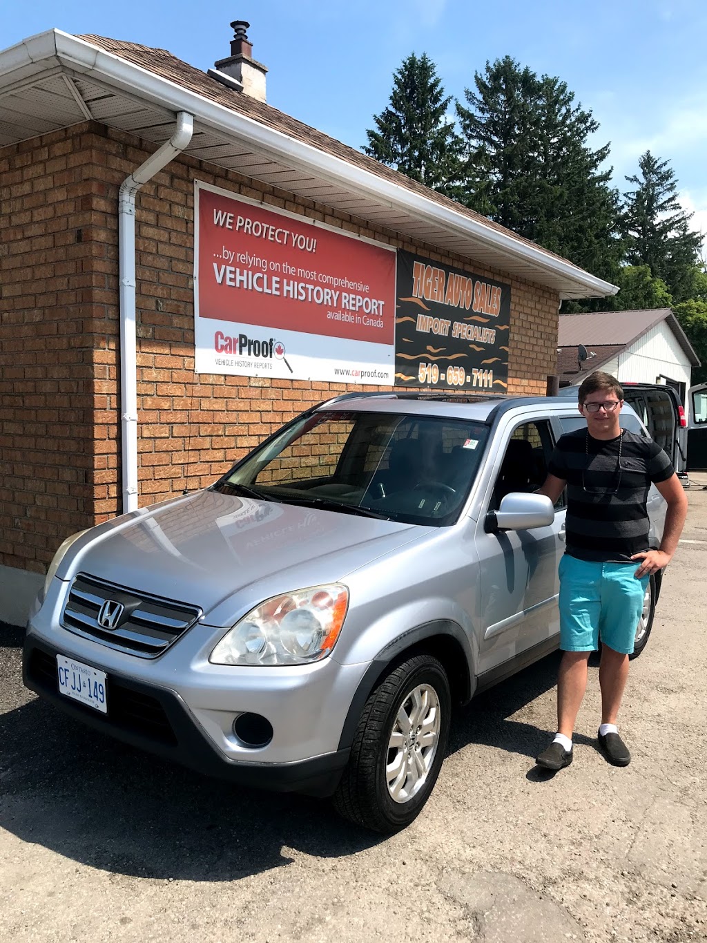 Tiger Auto Sales | 2275 Dundas St, London, ON N5V 1R4, Canada | Phone: (519) 659-7111
