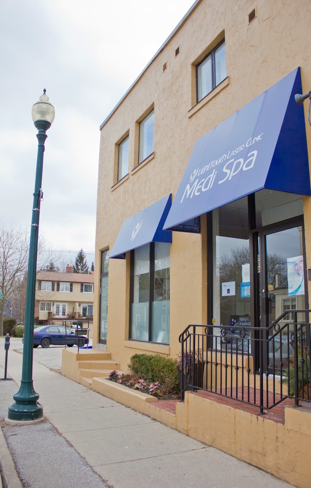 LightTouch Med Spa Oakville | 90 Reynolds St, Oakville, ON L6J 3K2, Canada | Phone: (905) 844-3400