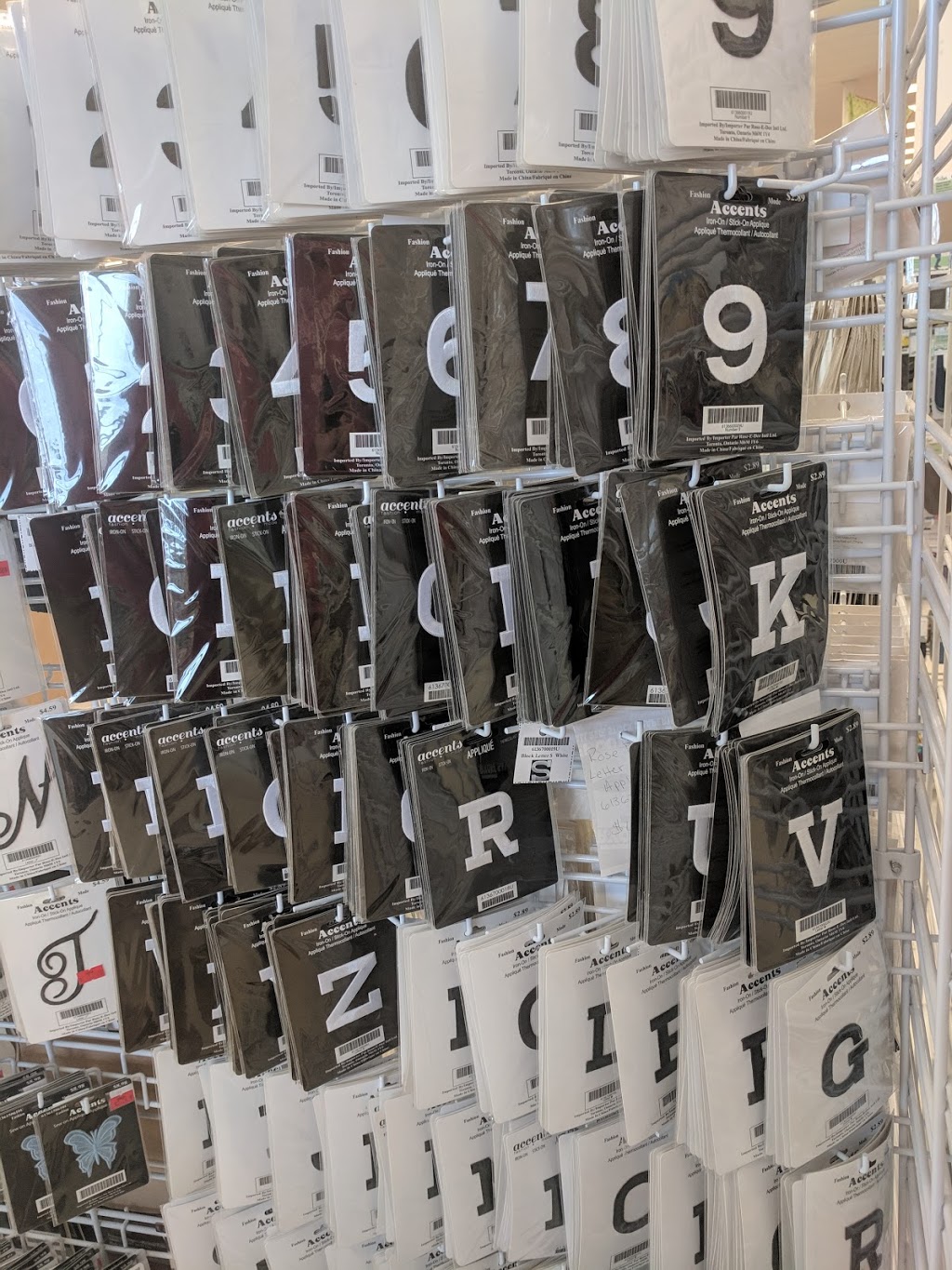 Fabricland - Home Decor Centre | 1550 Upper James St #17, Hamilton, ON L9B 2L6, Canada | Phone: (905) 318-8714
