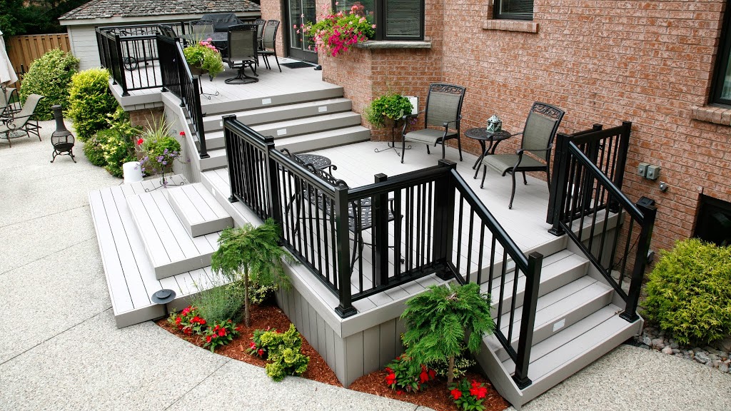 Hickory Dickory Decks | 115 Dundas Street West, Highway #5, Dundas, ON L9H 7L6, Canada | Phone: (905) 689-4774