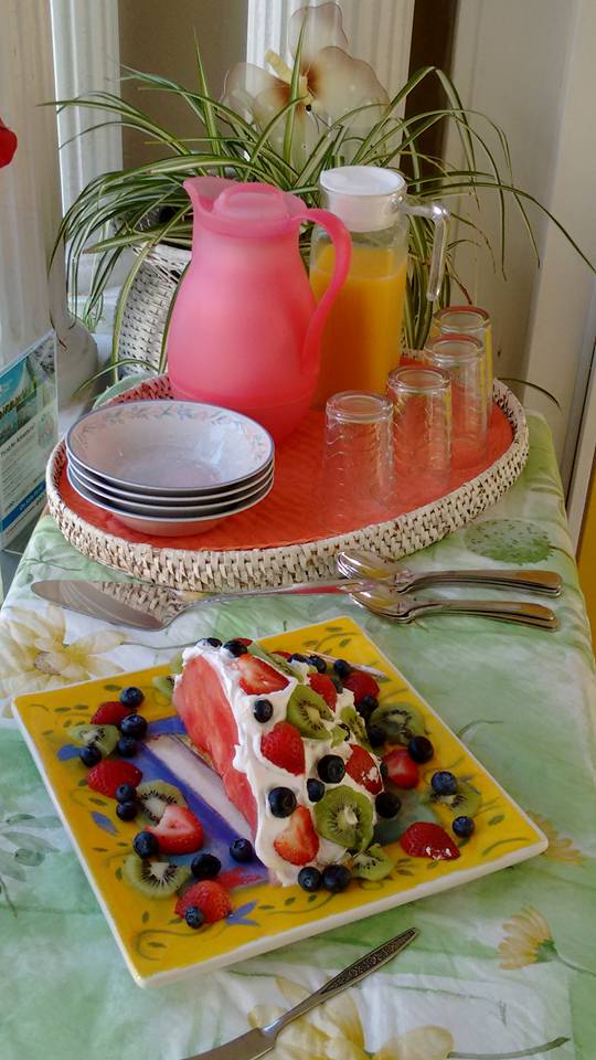 Andreas Bed and Breakfast | 4286 Simcoe St, Niagara Falls, ON L2E 1T6, Canada | Phone: (905) 374-4776