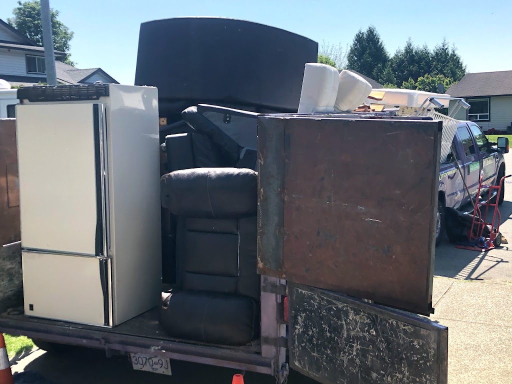 Integrity Junk Removal | 3251 Beverley Crescent, Abbotsford, BC V2S 4M6, Canada | Phone: (778) 240-2462