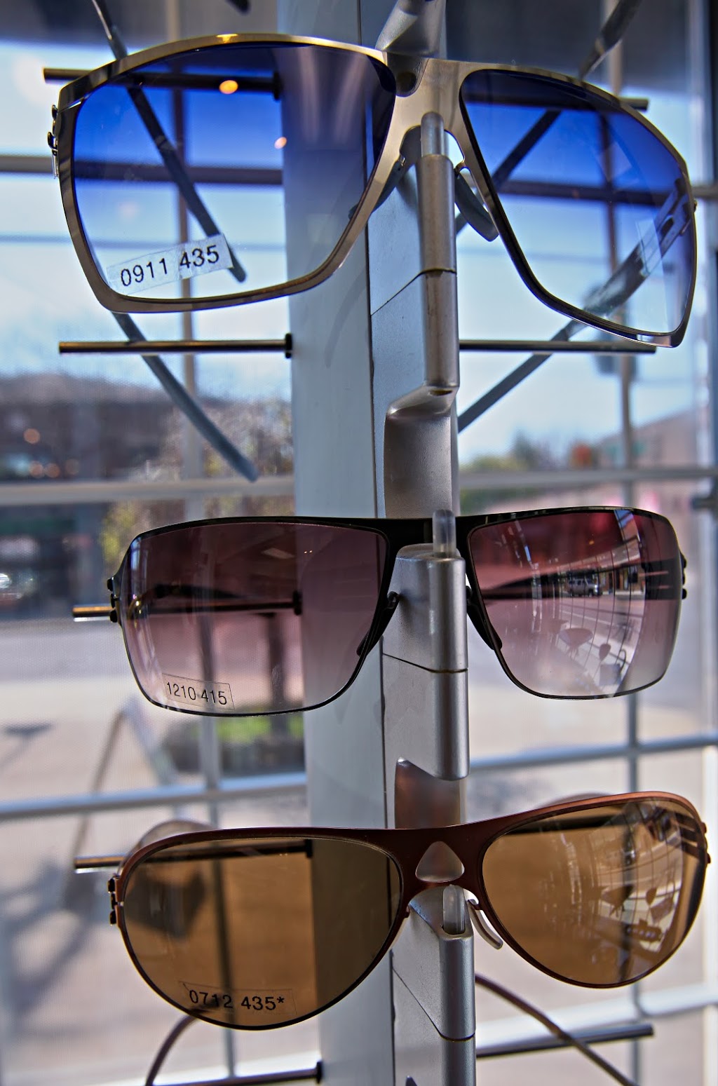 Westdale Optical Boutique | 1050 King St W, Hamilton, ON L8S 1L5, Canada | Phone: (905) 525-0788