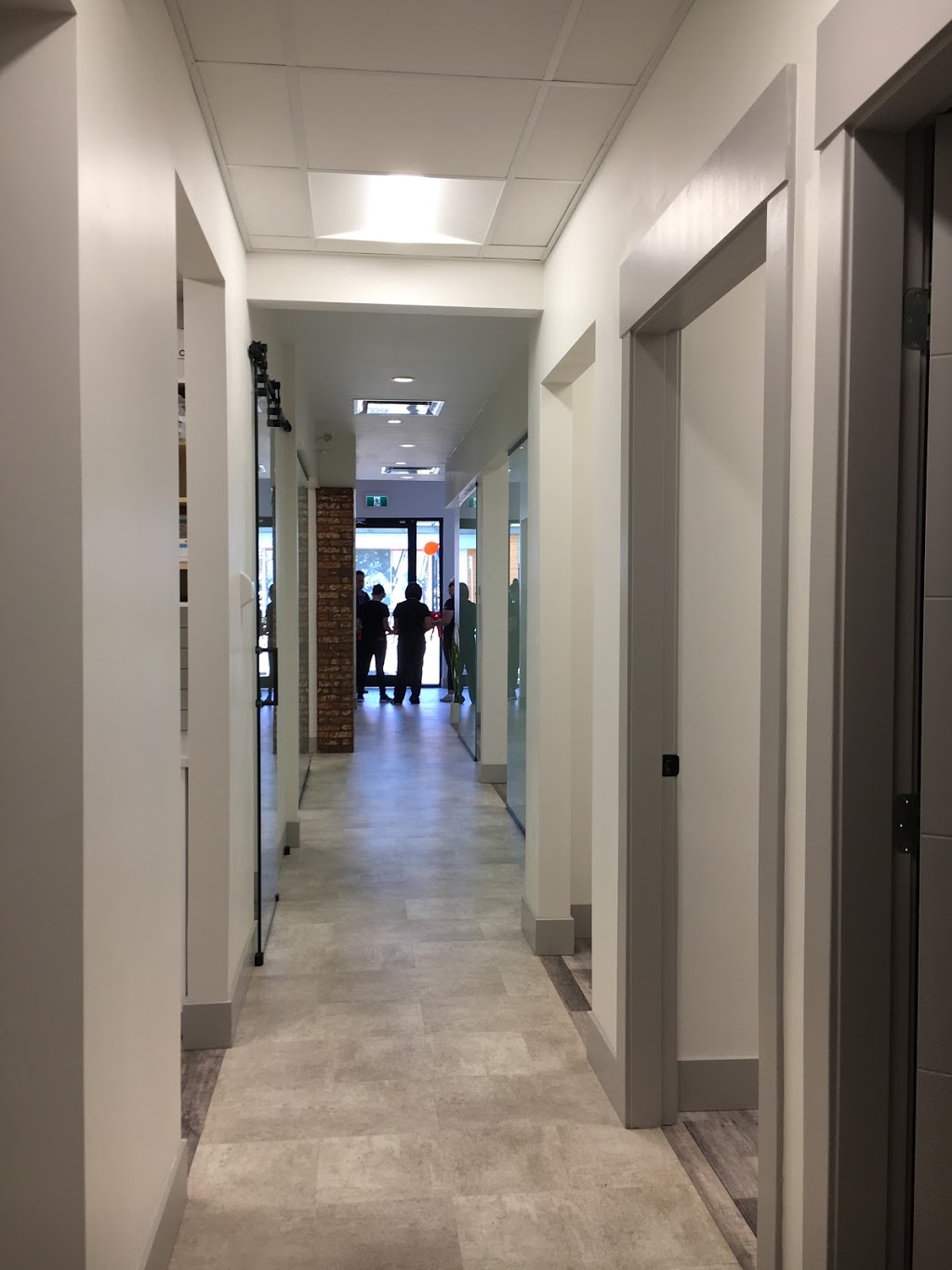 Tooth Booth | 4178 Main St, Vancouver, BC V5V 3P7, Canada | Phone: (604) 423-4283