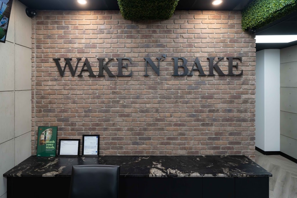 Wake N Bake Cannabis Rutherford | 858 119 St SW, Edmonton, AB T6W 0J1, Canada | Phone: (780) 761-9253