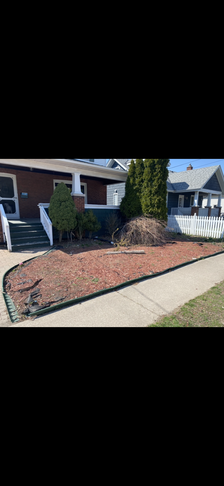 MAMA BEARS LAWN CARE | 4476 Willick Rd, Niagara Falls, ON L2G 0W4, Canada | Phone: (905) 351-2611