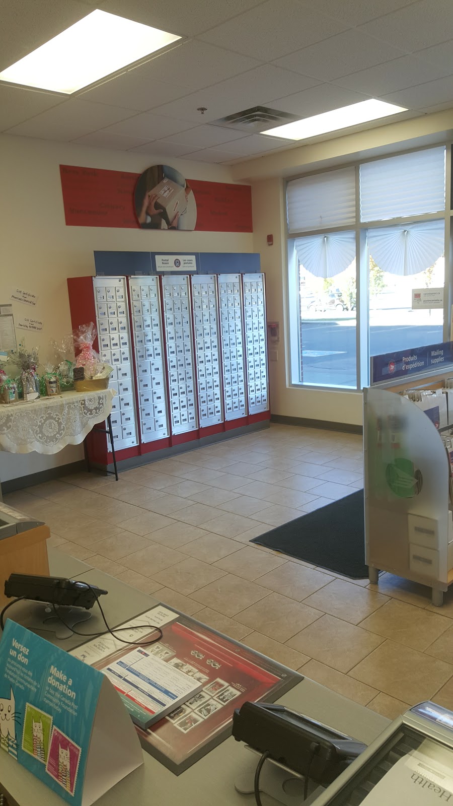 Canada Post | 214 - 1221 Canyon Meadows Dr SE, Calgary, AB T2J 7A0, Canada | Phone: (403) 271-2012