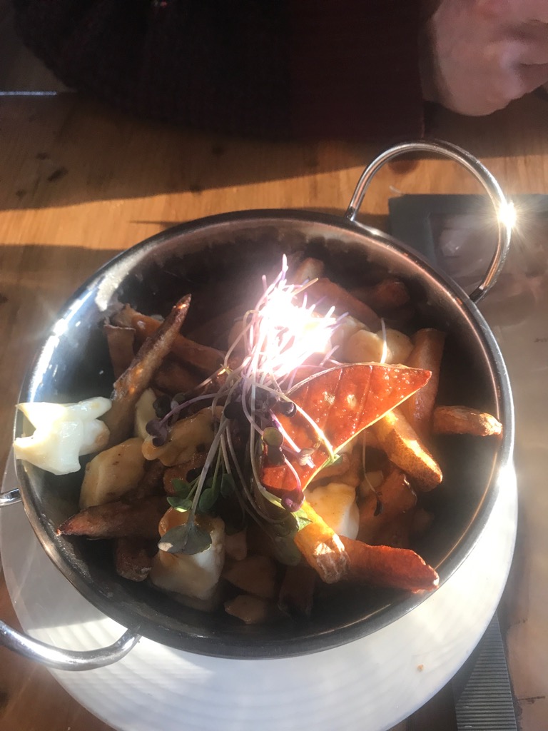Restaurant Le Vieux Saint-Mathias | 284 Chemin des Patriotes, Saint-Mathias-sur-Richelieu, QC J3L 6A3, Canada | Phone: (450) 658-5613