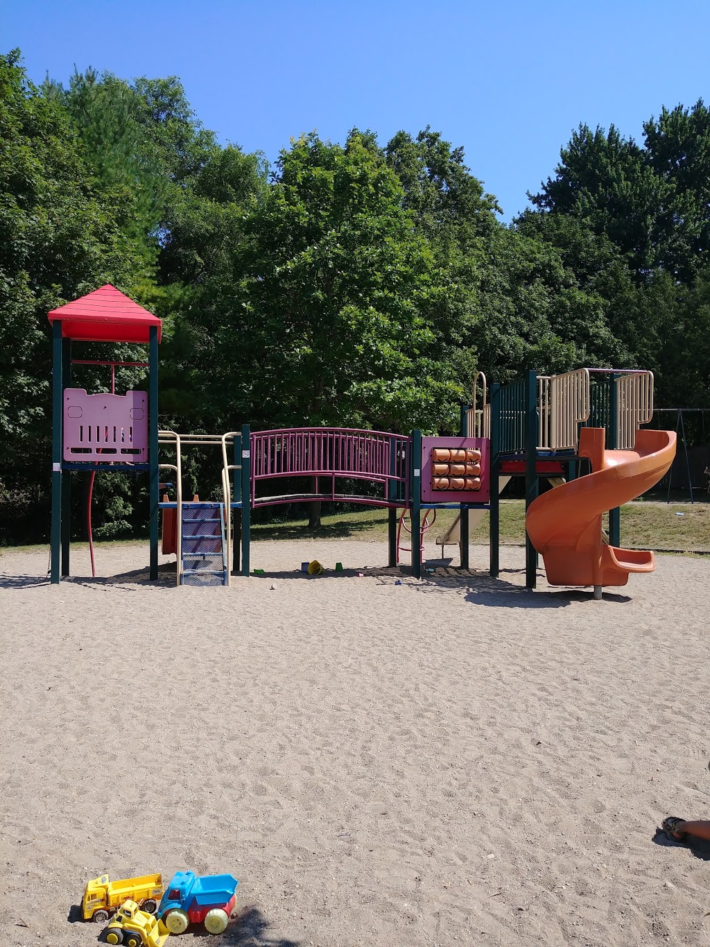Jorgenson Park | 1308 Norman Ave, London, ON N6K 2A3, Canada