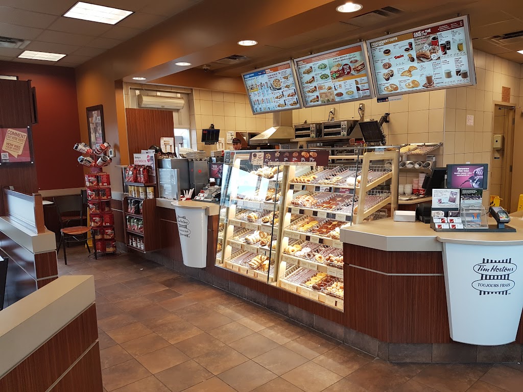 Tim Hortons | 108 Beaurepaire Dr, Beaconsfield, QC H9W 0A1, Canada | Phone: (514) 693-3658