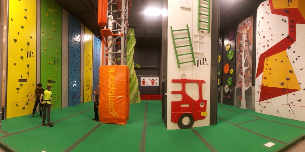 Calgary Climbing Centre Hanger | 588 Aero Dr NE #106, Calgary, AB T2E 7Y4, Canada | Phone: (587) 230-0189
