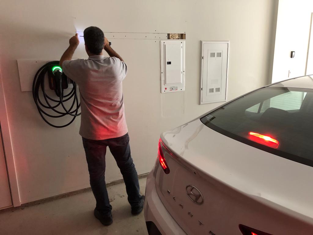 EV TEC BC Pros | 722-6540 Hastings St, Burnaby, BC V5B 4Z5, Canada | Phone: (604) 988-5992