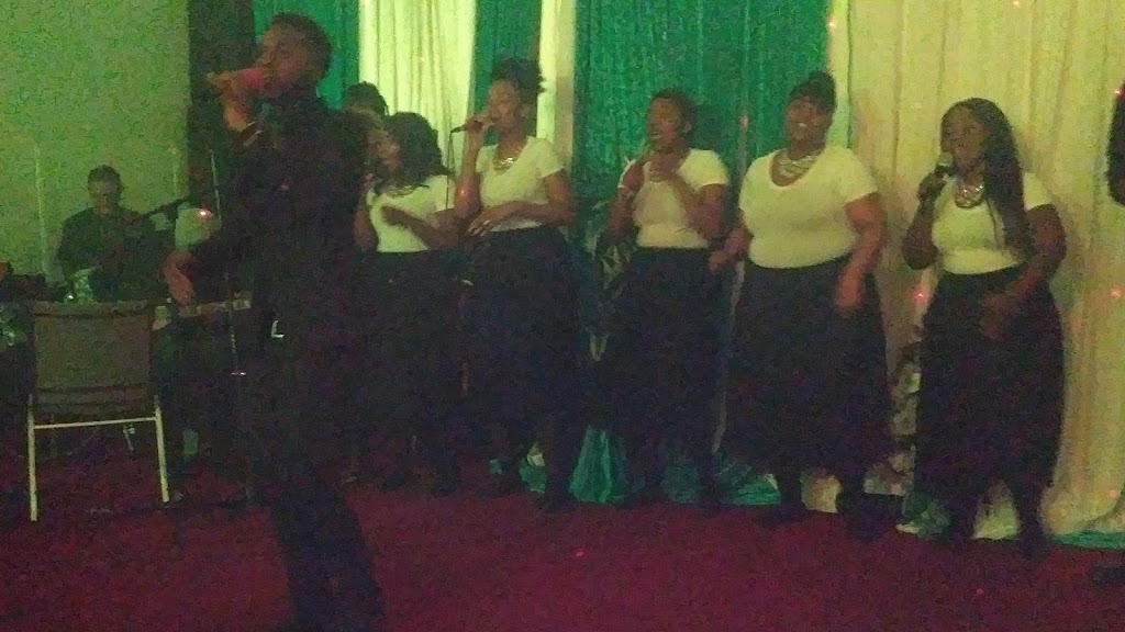 Foursquare Gospel Church | 955 Wilson Ave #13, North York, ON M3K 2A7, Canada | Phone: (416) 388-1471
