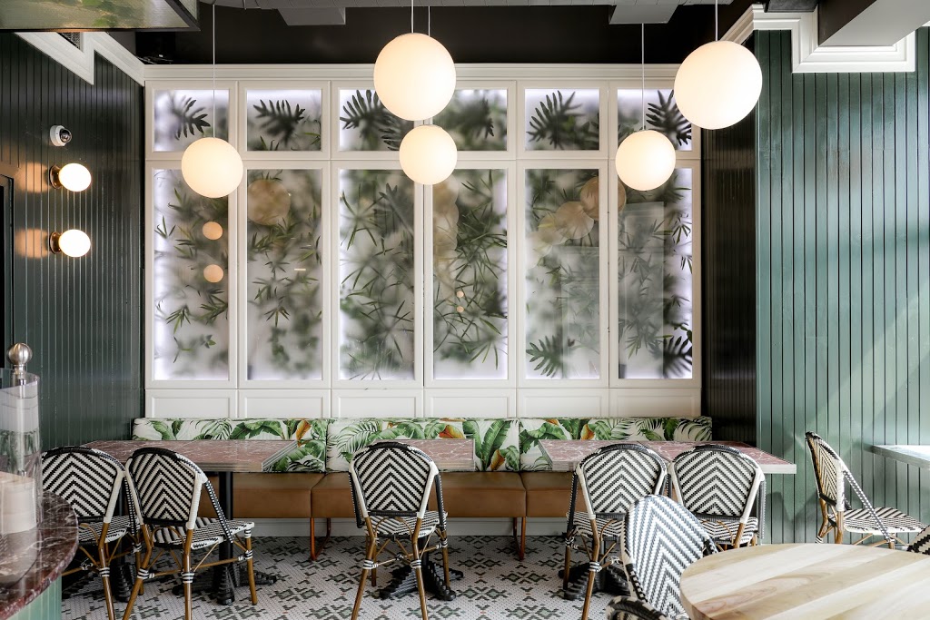 Cacao 70 Anjou | 7999 Boulevard des Galeries dAnjou, Anjou, QC H1M 1W9, Canada | Phone: (514) 355-7774