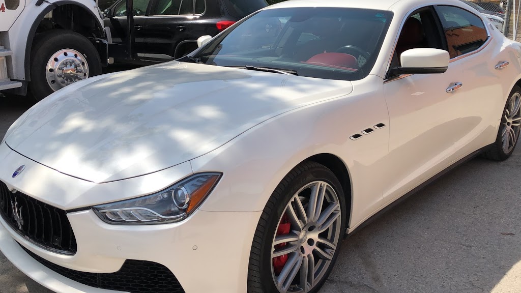 The Collision Centre | 146 Toryork Dr #2, North York, ON M9L 1X6, Canada | Phone: (416) 741-8484