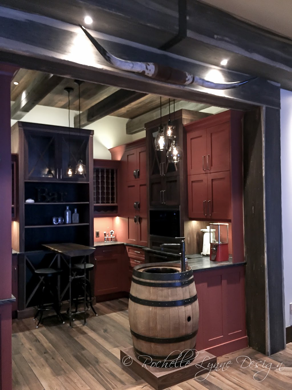 Rochelle Lynne Design & Renovation | 34 Griffin Industrial Point Bay 5, Cochrane, AB T4C 0A3, Canada | Phone: (403) 851-9908
