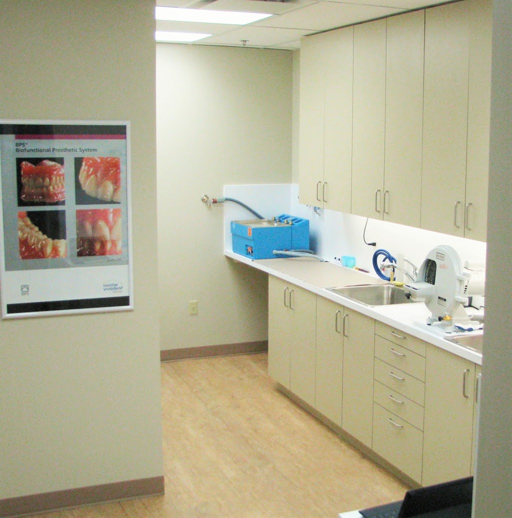 Royal Denture Clinic | 3630 Brentwood Rd NW #313A, Calgary, AB T2L 1K8, Canada | Phone: (403) 338-1014