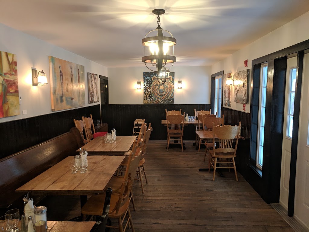 Suttons Haven Inn | 435 Chemin Maple, Sutton, QC J0E 2K0, Canada | Phone: (450) 538-7417