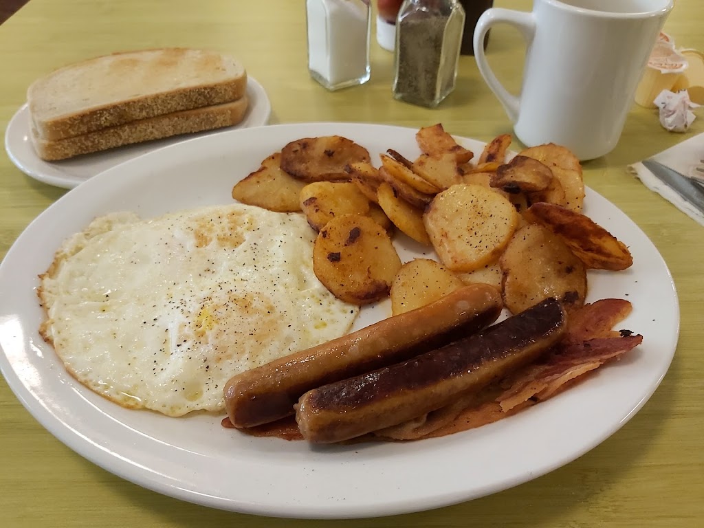 Sunnyside Grill Walkerton | 210 Durham St E, Walkerton, ON N0G 2V0, Canada | Phone: (519) 507-1171
