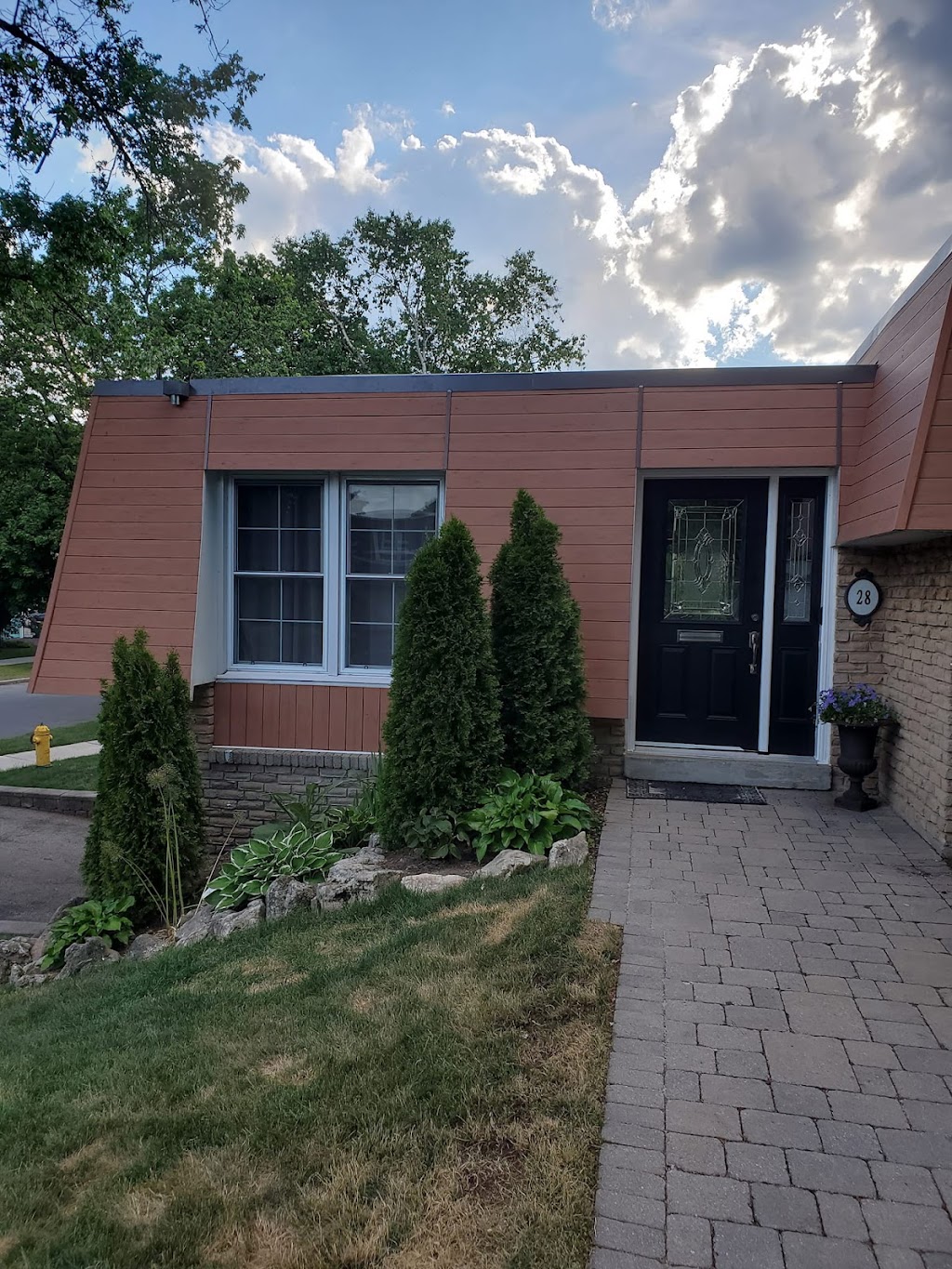 Next Project | 80 St Clair Ave E PH2, Toronto, ON M4T 1N6, Canada | Phone: (647) 223-4542