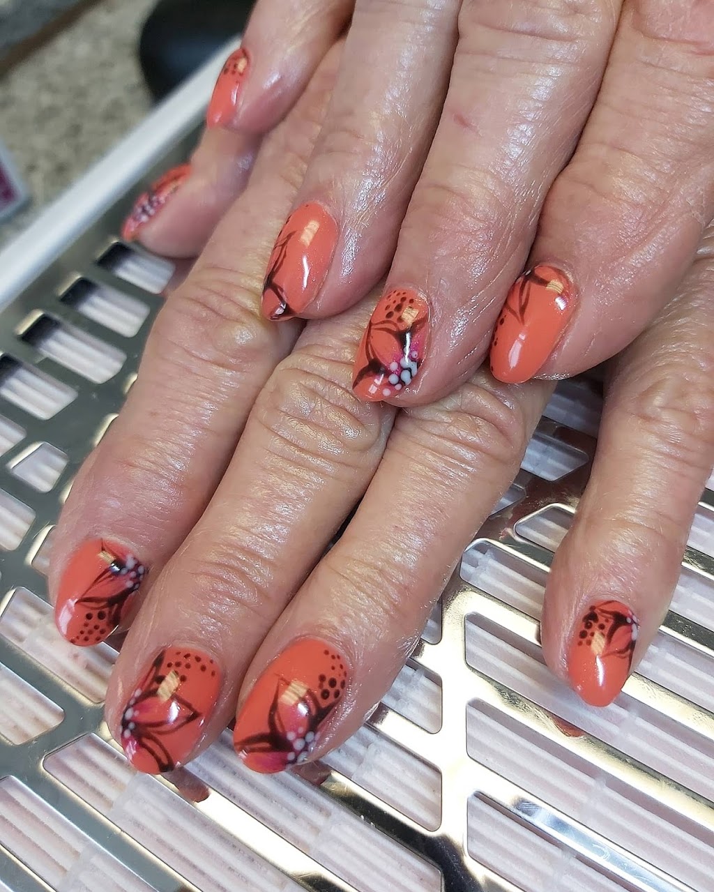 Bit to Lit Nail Salon | 4200 ON-35, Cameron, ON K0M 1G0, Canada | Phone: (705) 791-3139