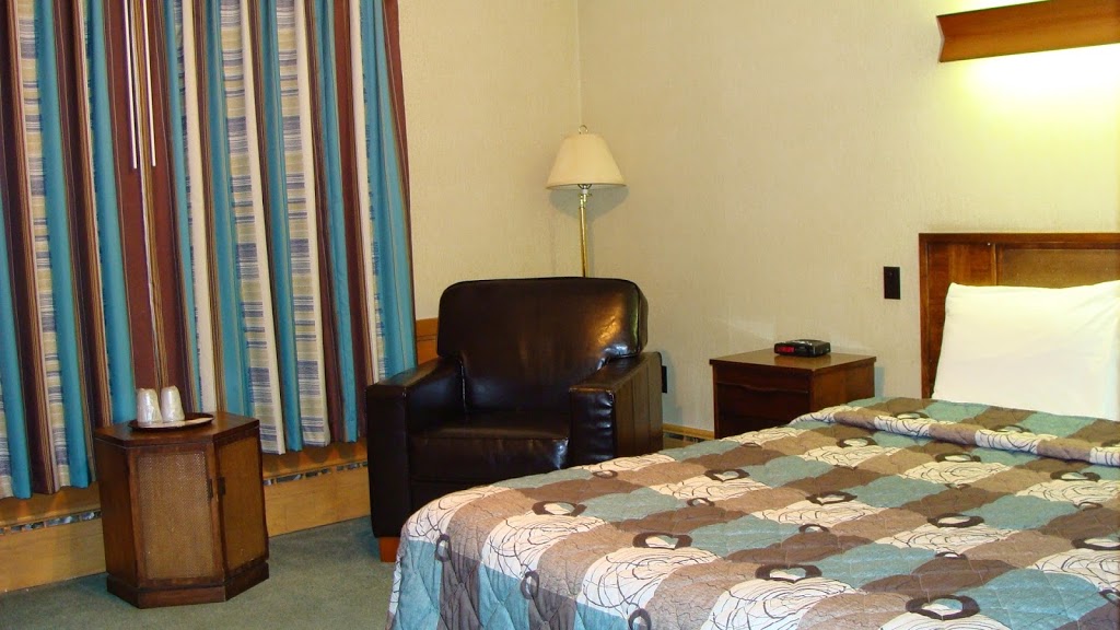 Mariner Motor Hotel | 305 Hume St, Collingwood, ON L9Y 1W2, Canada | Phone: (705) 445-3330