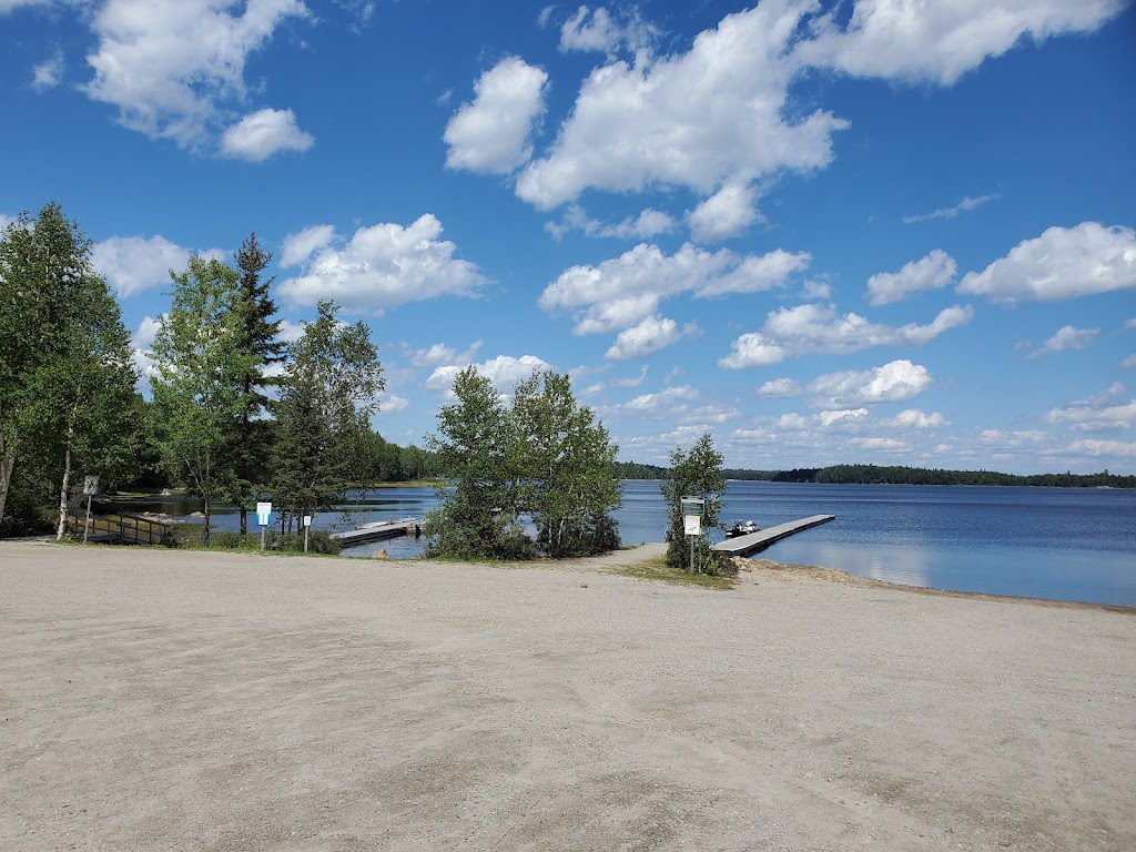 Camping Lac-Rapide | QC-117, La Vallée-de-la-Gatineau, QC J0W 2C0, Canada | Phone: (819) 860-1557