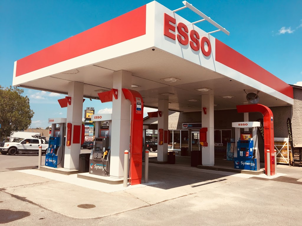Station l’essence Esso Le Bonisoir | 814 Boulevard de lAnge Gardien N local 20, LAssomption, QC J5W 1P6, Canada | Phone: (450) 591-1188