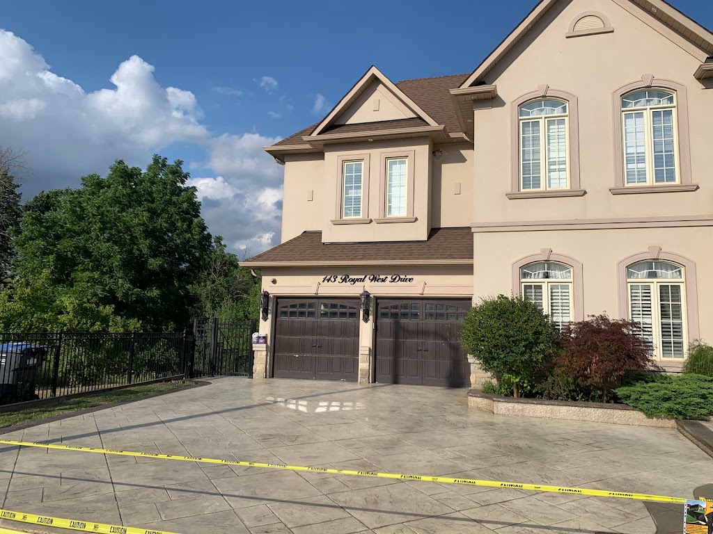 Best Deal Driveway Sealing | 227 Bellamy Rd N, Scarborough, ON M1J 2L7, Canada | Phone: (416) 732-3279