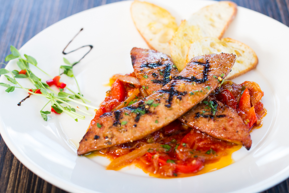 Le Viking Restaurant & Bar | 58 Chemin Masson, Sainte-Marguerite-du-Lac-Masson, QC J0T 1L0, Canada | Phone: (450) 228-4400