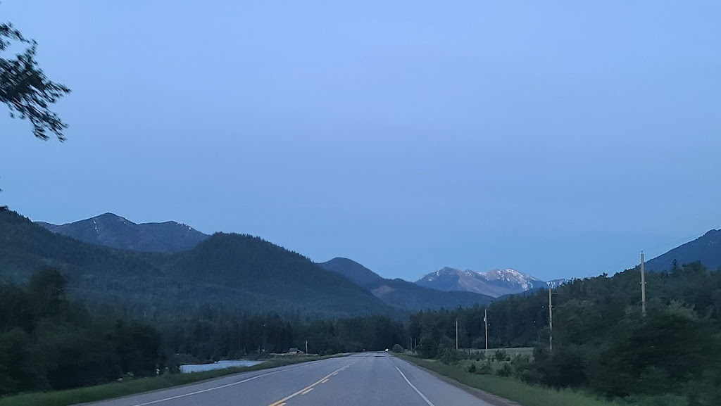 Birch Meadows Lodge B&B | 4485 BC-3, Fernie, BC V0B 1M1, Canada | Phone: (250) 423-4236