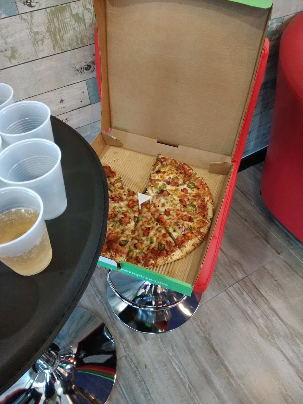 Red Swan Pizza | 366 Bunting Rd Unit A6, St. Catharines, ON L2M 3Y6, Canada | Phone: (905) 646-3555