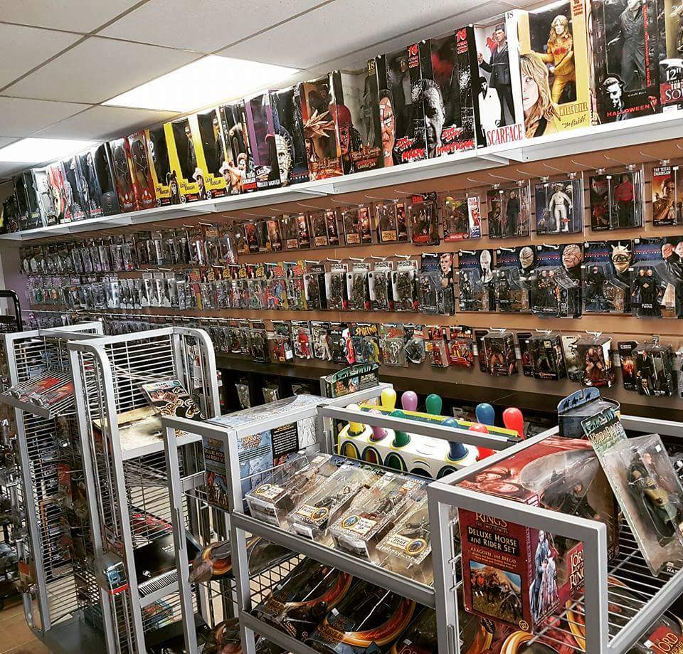 Magasin Les Envahisseurs | 1836 Boulevard Marie-Victorin, Longueuil, QC J4G 1X9, Canada | Phone: (438) 495-5577