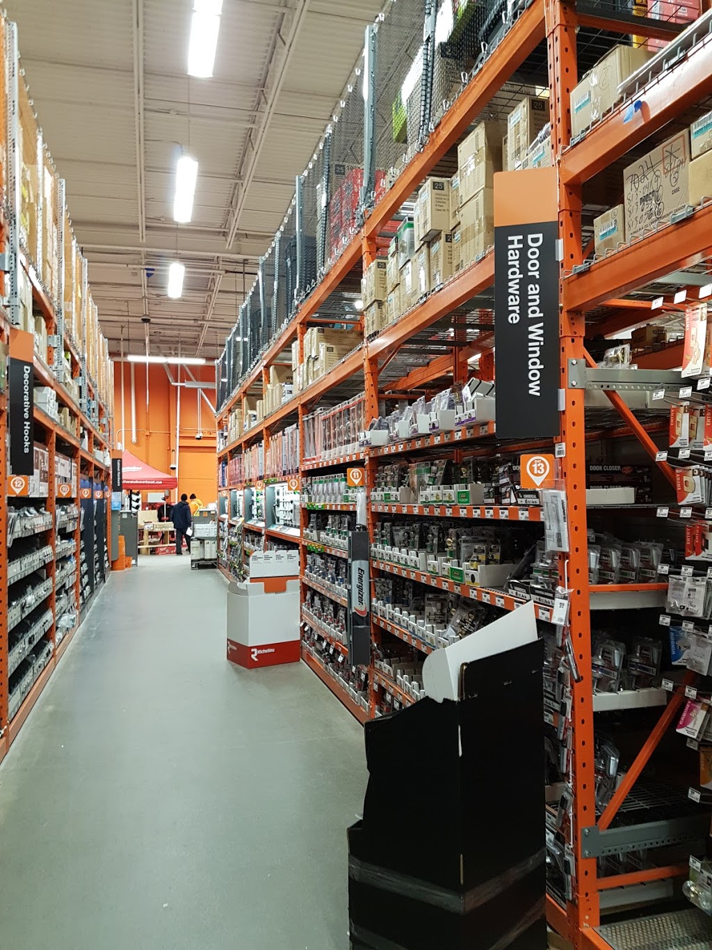 The Home Depot | 10 Barrie View Dr, Barrie, ON L4N 6A7, Canada | Phone: (705) 733-2800