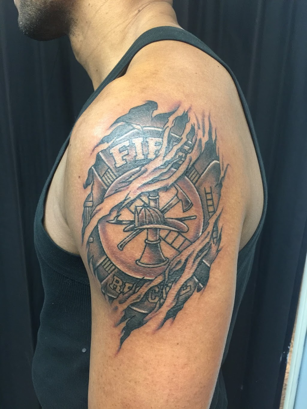 Sinkin Ink Tattoos | 676 Upper James St, Hamilton, ON L9C 2Z6, Canada | Phone: (905) 538-4213