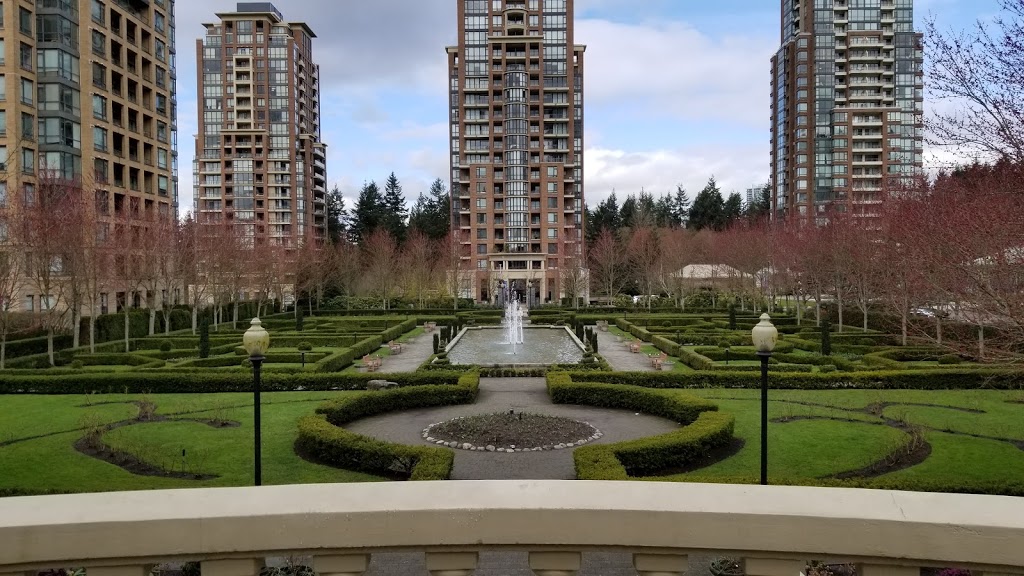 Taylor Park | 7599 Mission Ave, Burnaby, BC V3N 5C7, Canada