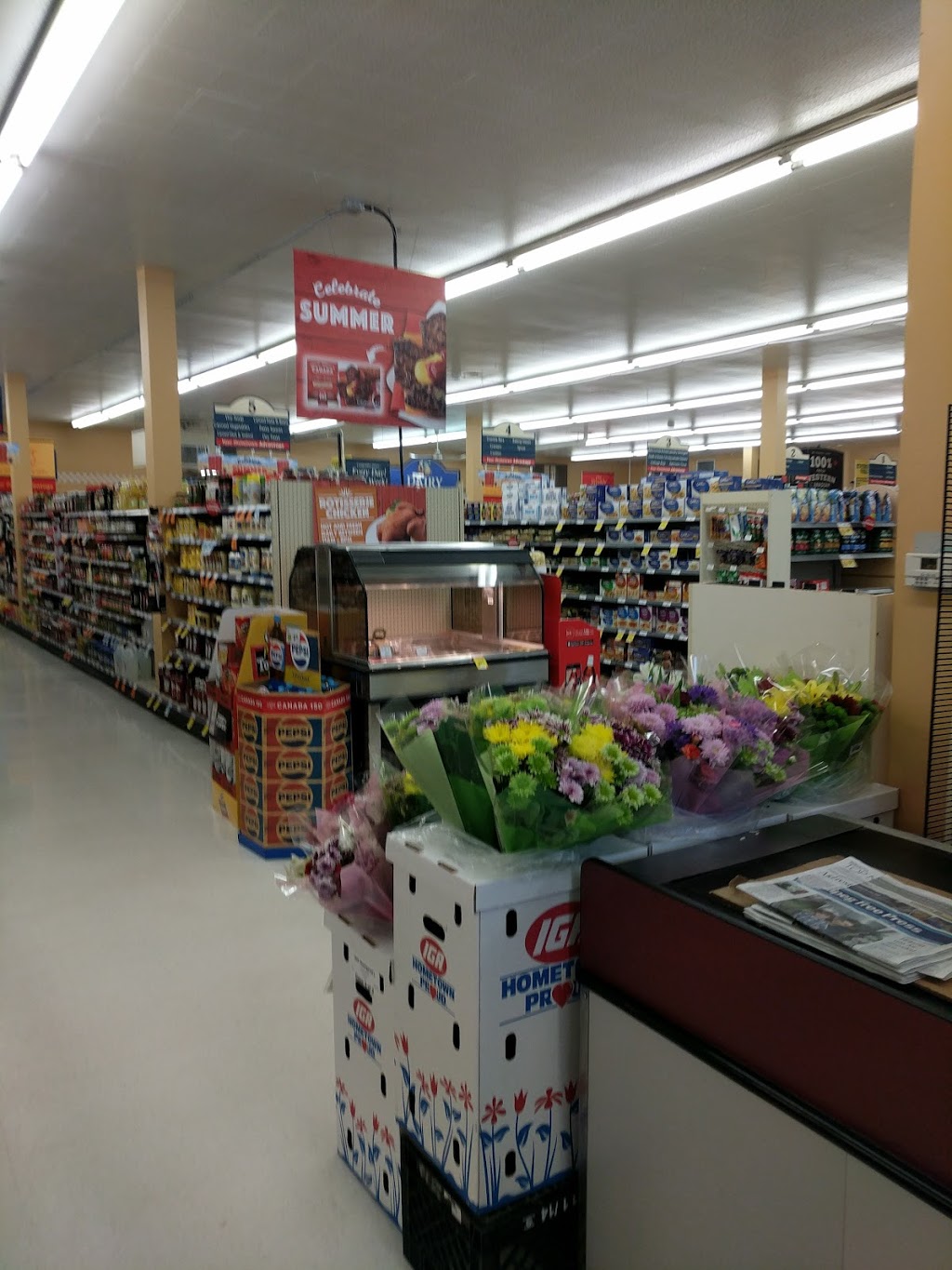 IGA Windsor Park | 650 Elizabeth Rd, Winnipeg, MB R2J 1A4, Canada | Phone: (204) 256-4633