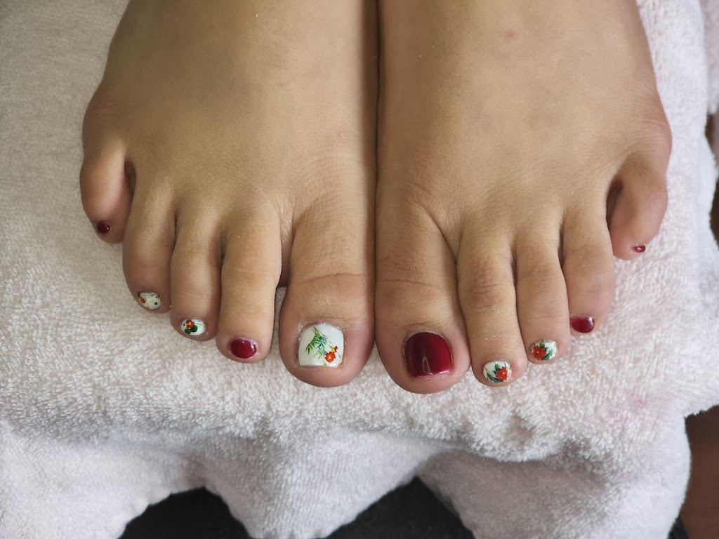 Bare necessities by chelsea | 984 Colborne St E, Brantford, ON N3T 3C3, Canada | Phone: (226) 922-0456