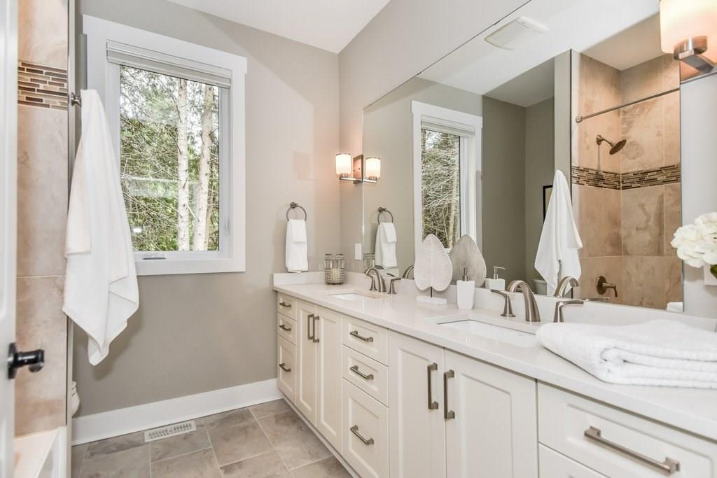 Centre Staged Inc. | 7-265 Hanlon Creek Boulevard, Guelph, ON N1C 0A1, Canada | Phone: (519) 591-2656