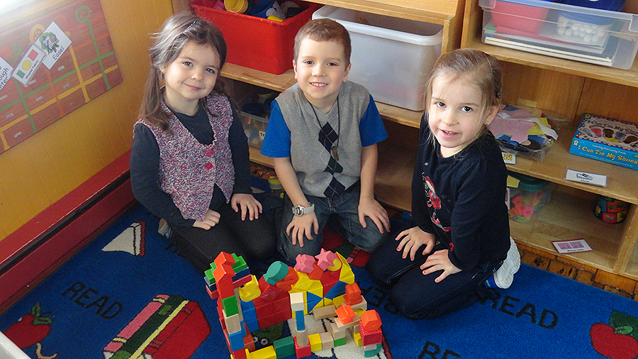 La Petite School Vision Warwick | 15 Rue St Joseph, Warwick, QC J0A 1M0, Canada | Phone: (819) 358-6440