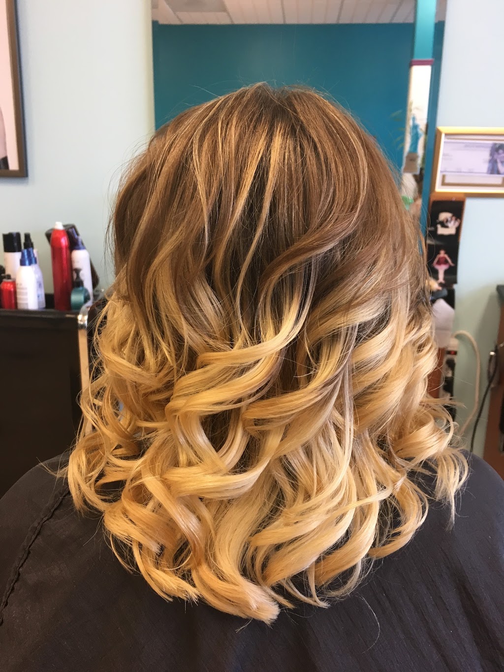 Skyview Hair Salon | 4251 Meridian St, Bellingham, WA 98226, USA | Phone: (360) 671-3221