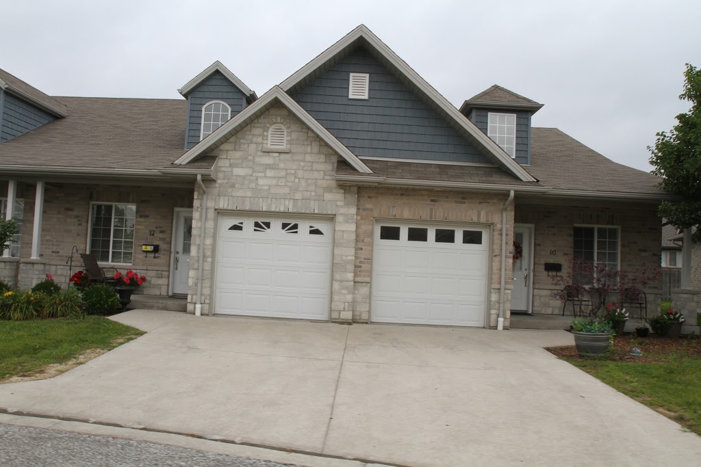 Seasons Retirement Communities | 2400 Sandwich W Pkwy, LaSalle, ON N9H 2S8, Canada | Phone: (519) 966-5475