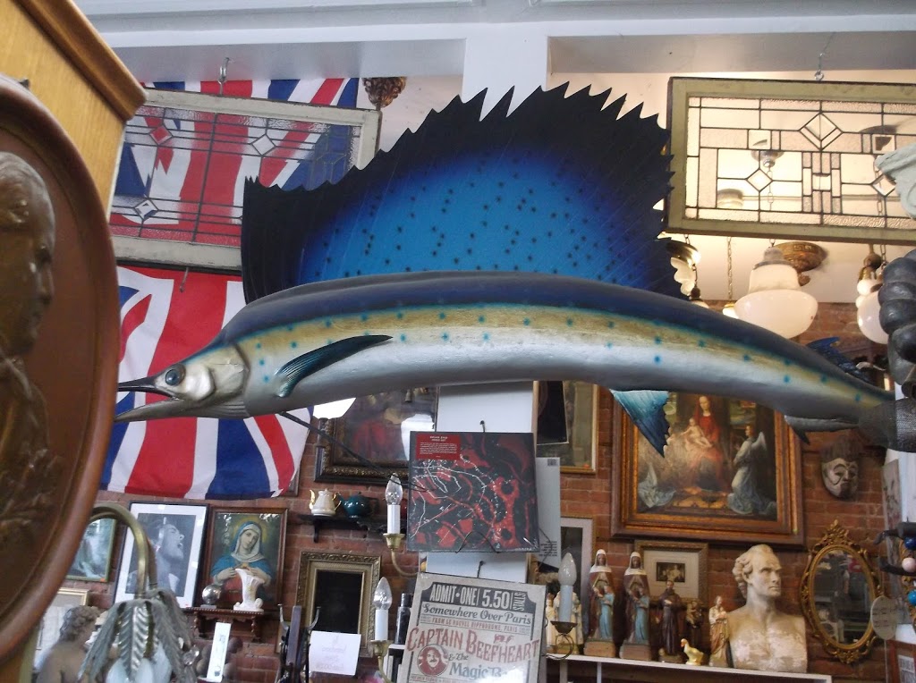 Antique Man | 1418, 234 Allen St, Buffalo, NY 14201, USA | Phone: (716) 883-2121
