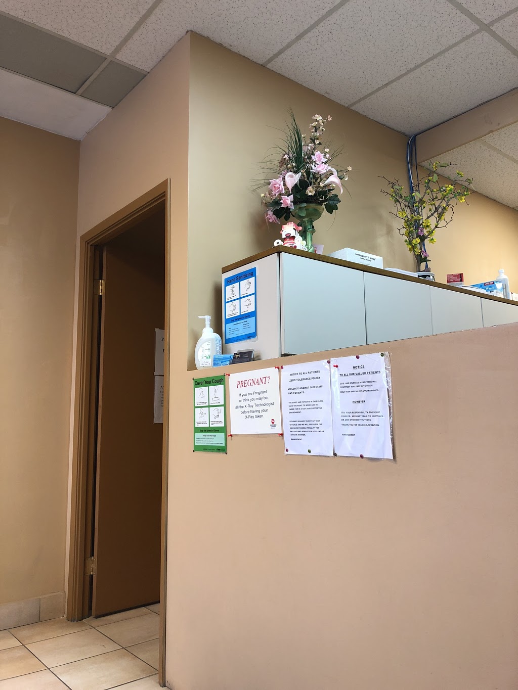 Eglinton-Danforth Rd X-Ray and Ultrasound | 2805 Eglinton Ave E, Scarborough, ON M1J 2E1, Canada | Phone: (416) 977-2548