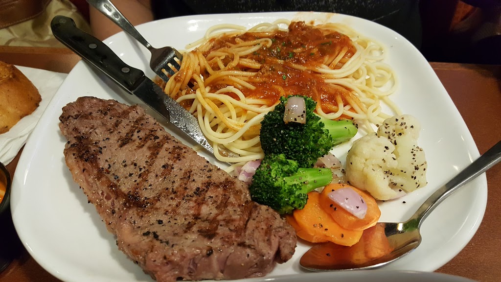 Boston Pizza | 600-388 Country Hills Blvd NE, Calgary, AB T3K 5J6, Canada | Phone: (403) 226-7171