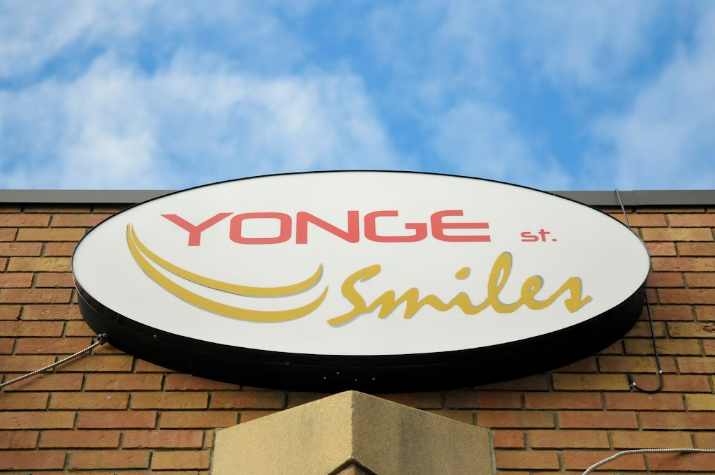 Yonge Smiles | 11005 Yonge St, Richmond Hill, ON L4C 0K7, Canada | Phone: (905) 780-1400